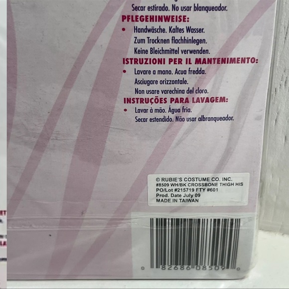 Secret Wishes Sexy Crossbone Thigh Highs - Picture 6 of 8